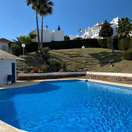Beautiful Townhouse Villa Estepona Exterior photo